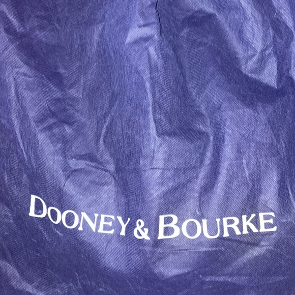 Dooney & Bourke purse. - Picture 2 of 14